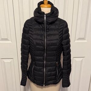 Women’s packable puffer jacket. XL